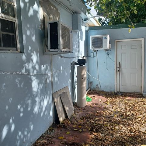 5250 NW 24th Ave, Miami, FL 33142