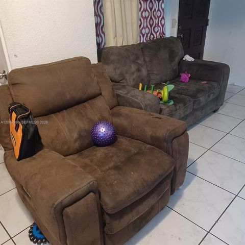 5250 NW 24th Ave, Miami, FL 33142