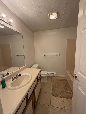 25 Summer Hill Rd, Medway, MA 02053