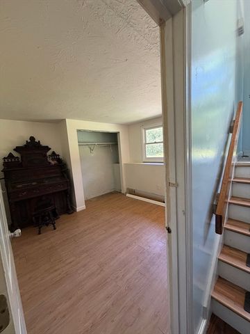 25 Summer Hill Rd, Medway, MA 02053