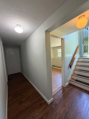 25 Summer Hill Rd, Medway, MA 02053