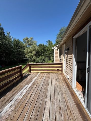 25 Summer Hill Rd, Medway, MA 02053