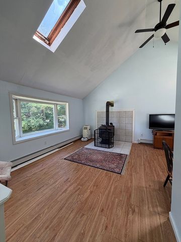 25 Summer Hill Rd, Medway, MA 02053