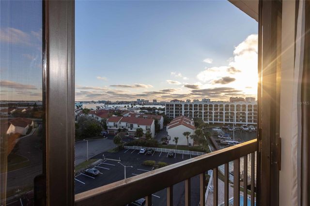 255 DOLPHIN POINT 803, Clearwater Beach, FL 33767