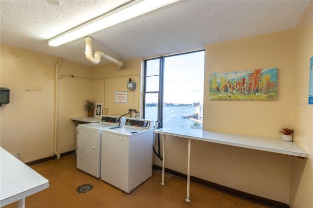 255 DOLPHIN POINT 803, Clearwater Beach, FL 33767