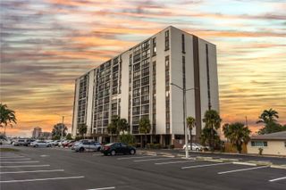 255 DOLPHIN POINT 803, Clearwater Beach, FL 33767