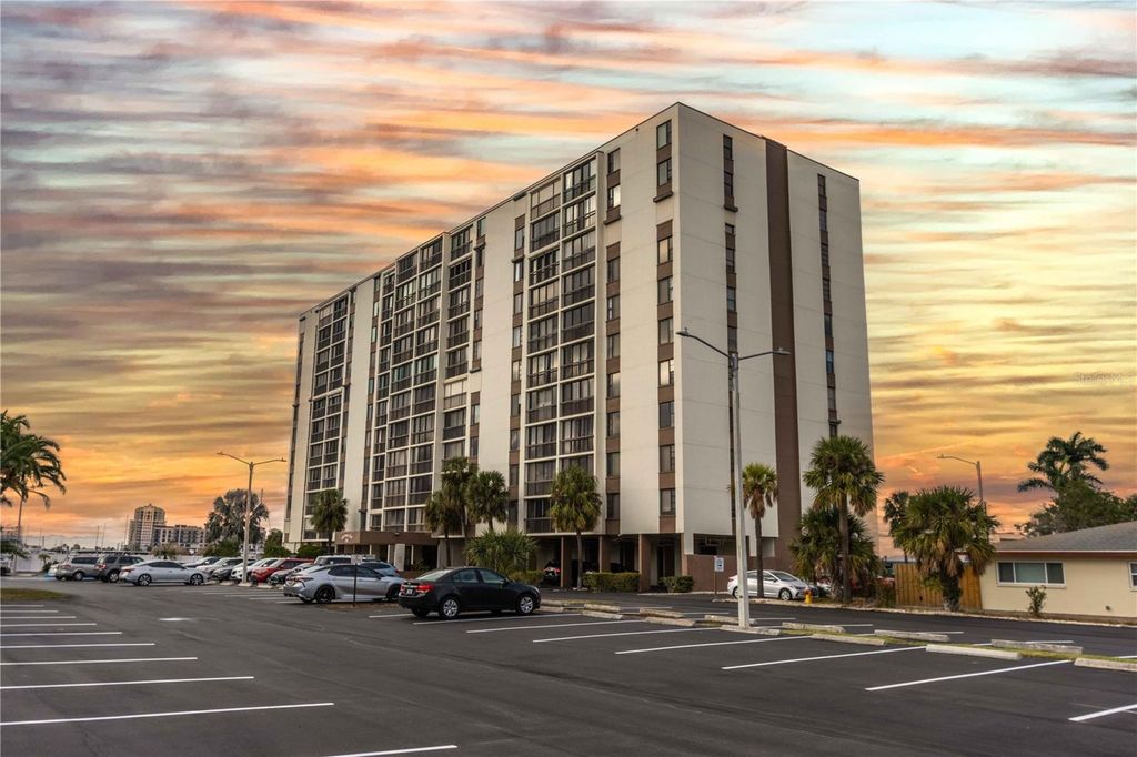 255 DOLPHIN POINT 803, Clearwater Beach, FL 33767