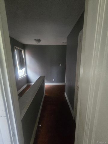 16171 Washburn Street, Detroit, MI 48221