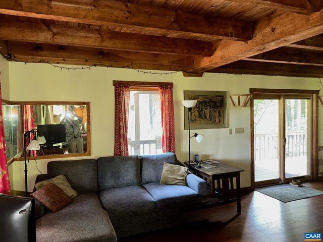 1950 LOCUST HOLLOW RD, Charlottesville, VA 22903