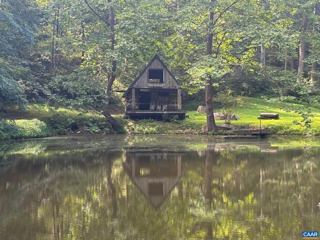 1950 LOCUST HOLLOW RD, Charlottesville, VA 22903