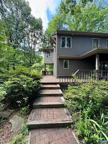 1950 LOCUST HOLLOW RD, Charlottesville, VA 22903