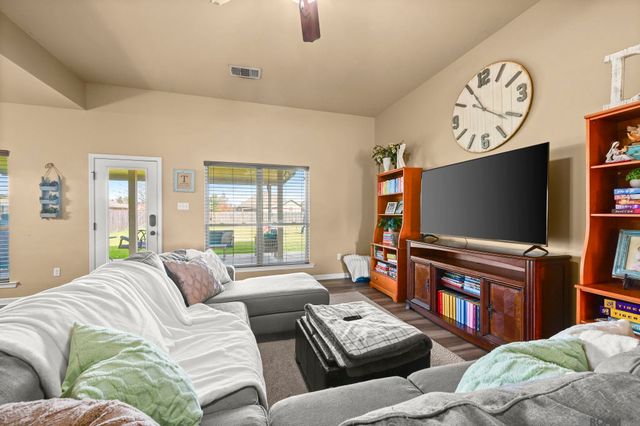 42332 Devall Rd, Prairieville, LA 70769