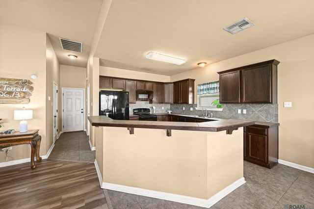 42332 Devall Rd, Prairieville, LA 70769