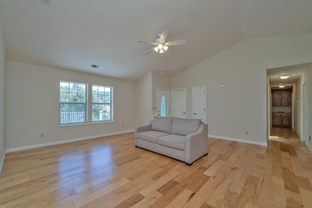 1513 Jeffrey Ln, Placerville, CA 95667