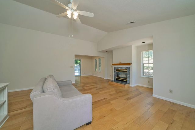 1513 Jeffrey Ln, Placerville, CA 95667