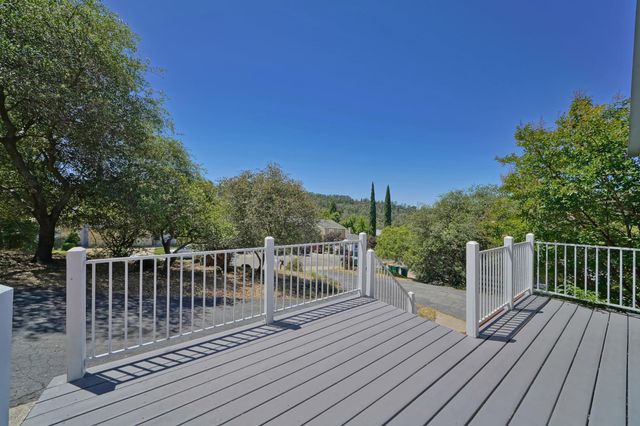 1513 Jeffrey Ln, Placerville, CA 95667