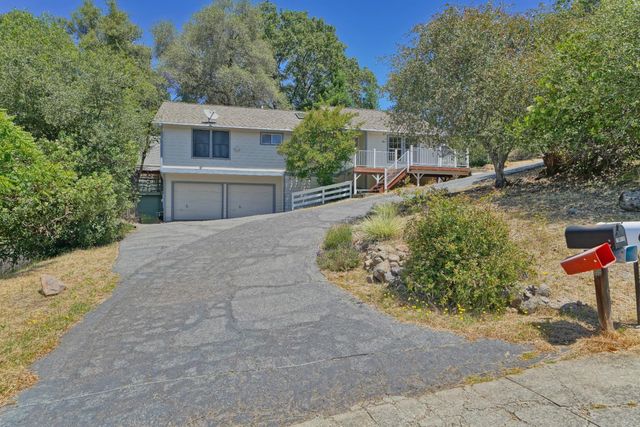 1513 Jeffrey Ln, Placerville, CA 95667