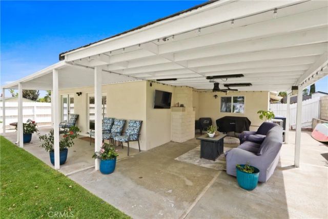 25131 Madeira, Laguna Hills, CA 92653