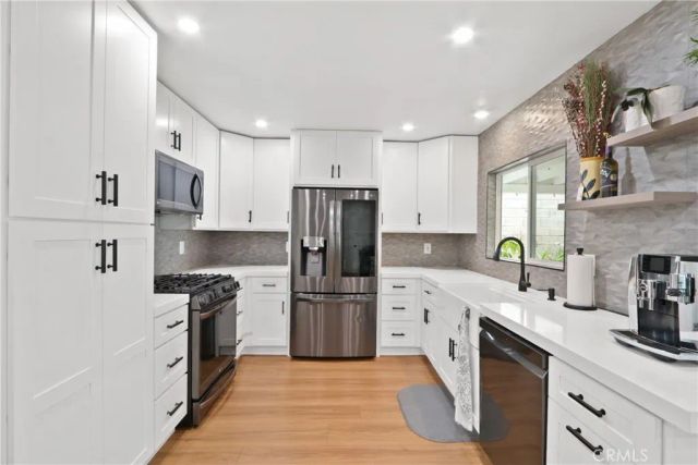 25131 Madeira, Laguna Hills, CA 92653