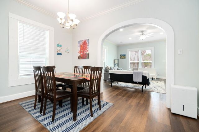 3529 Avenue S, Galveston, TX 77550