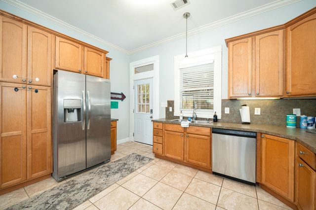 3529 Avenue S, Galveston, TX 77550