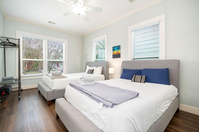 3529 Avenue S, Galveston, TX 77550