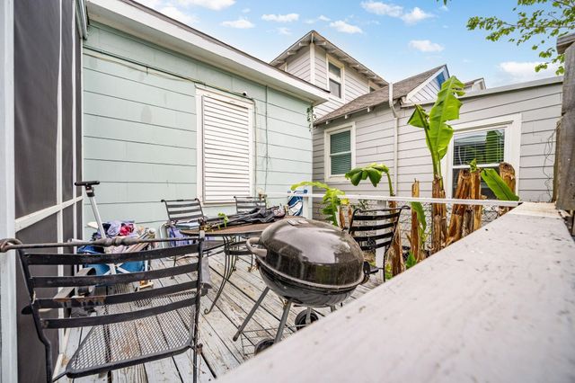 3529 Avenue S, Galveston, TX 77550