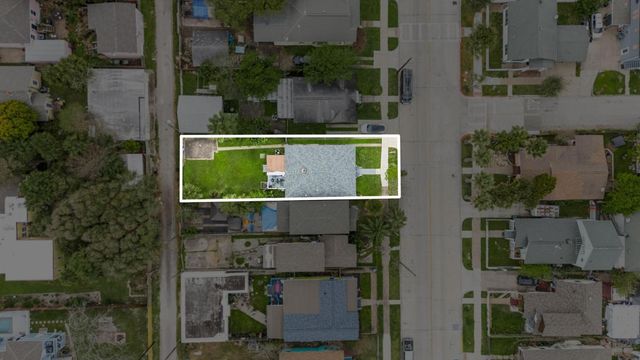 3529 Avenue S, Galveston, TX 77550