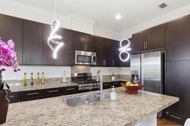 289 Odyssey Lane, Milpitas, CA 95035