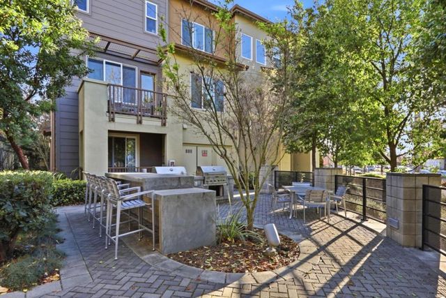 289 Odyssey Lane, Milpitas, CA 95035