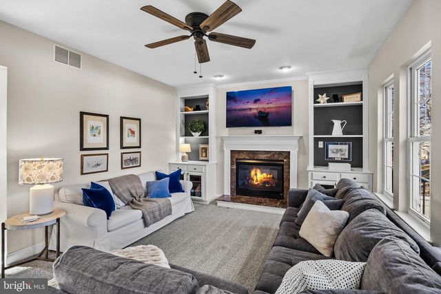 4907 CHURCH RD, Mount Laurel, NJ 08054