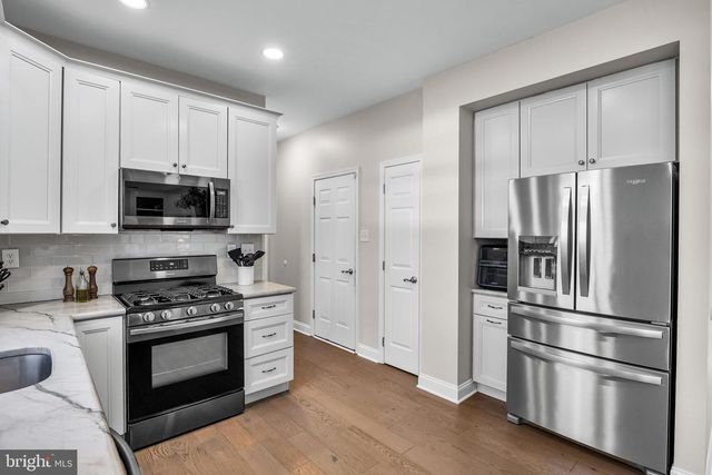 4907 CHURCH RD, Mount Laurel, NJ 08054