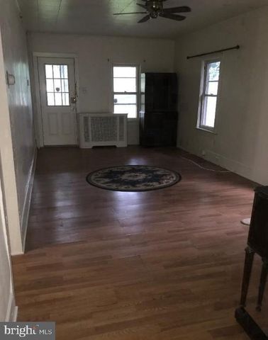 1267 GLASSBORO RD, Williamstown, NJ 08094