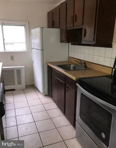1267 GLASSBORO RD, Williamstown, NJ 08094