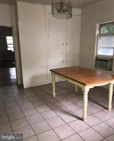 1267 GLASSBORO RD, Williamstown, NJ 08094