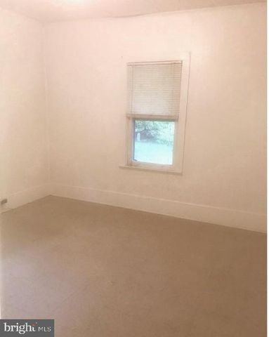 1267 GLASSBORO RD, Williamstown, NJ 08094