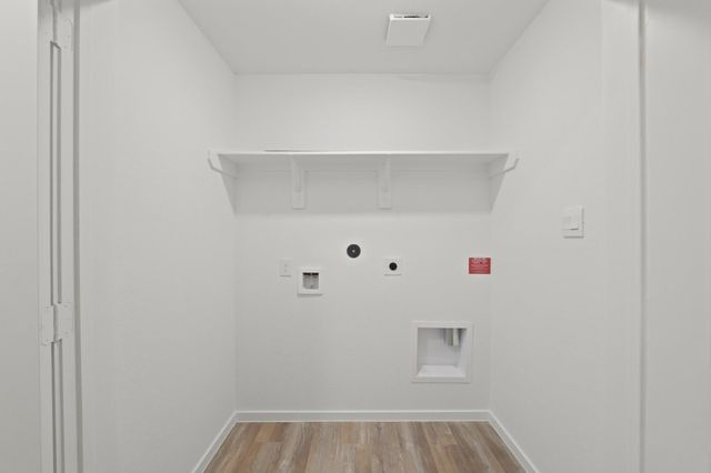 18635 Hawthorn Stem Drive, Hockley, TX 77447