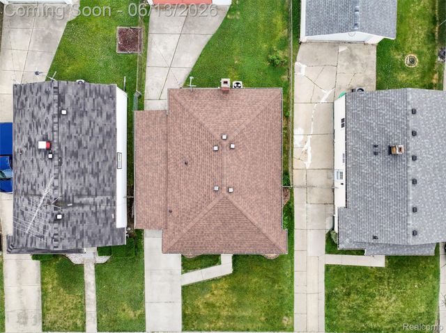 23012 Allor Street, St. Clair Shores, MI 48082
