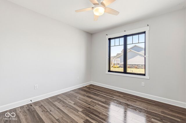 1244 N Buck Creek Road, Greenfield, IN 46140