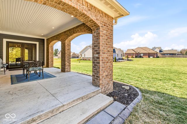 1244 N Buck Creek Road, Greenfield, IN 46140