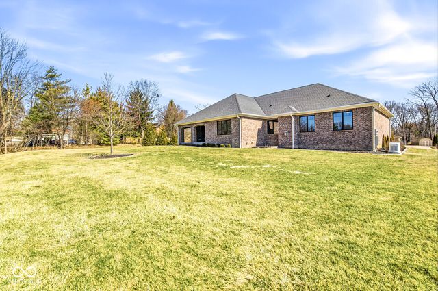 1244 N Buck Creek Road, Greenfield, IN 46140