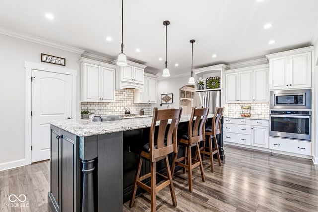 1244 N Buck Creek Road, Greenfield, IN 46140