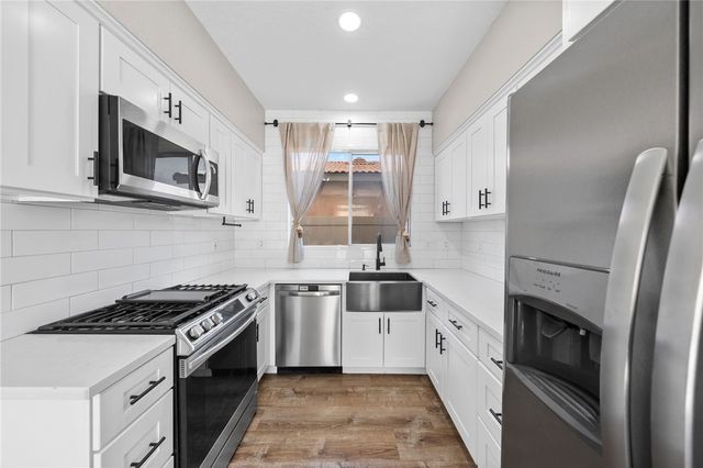 39552 June Road, Temecula, CA 92591