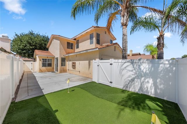 39552 June Road, Temecula, CA 92591