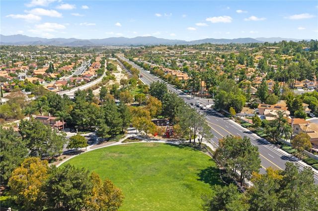 39552 June Road, Temecula, CA 92591
