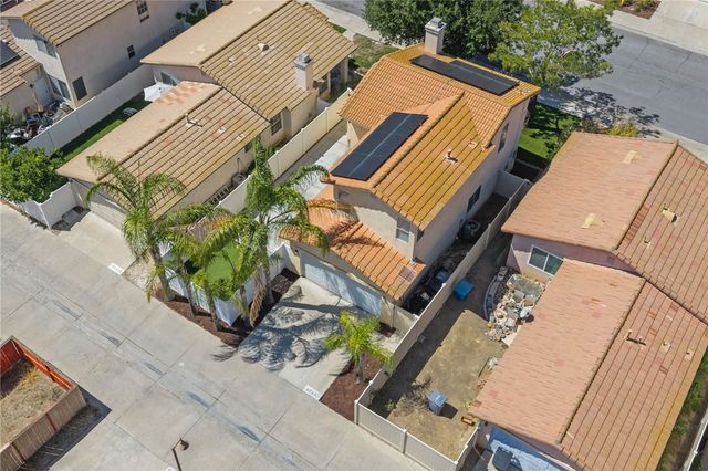 39552 June Road, Temecula, CA 92591