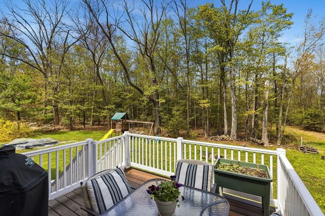 109 Langford Road, Raymond, NH 03077