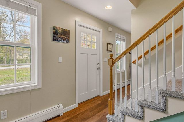109 Langford Road, Raymond, NH 03077