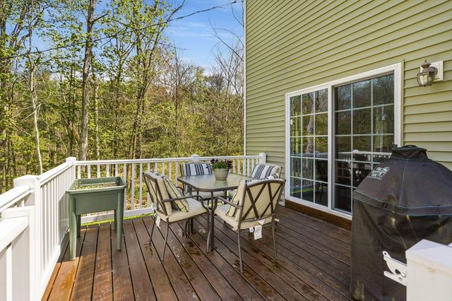 109 Langford Road, Raymond, NH 03077