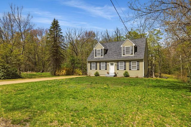 109 Langford Road, Raymond, NH 03077